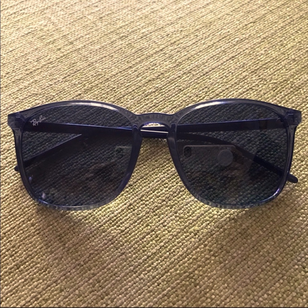 Ray-Ban Sunglasses